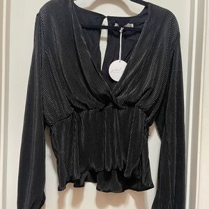 Petal & Pup Black Pleated Women's Set